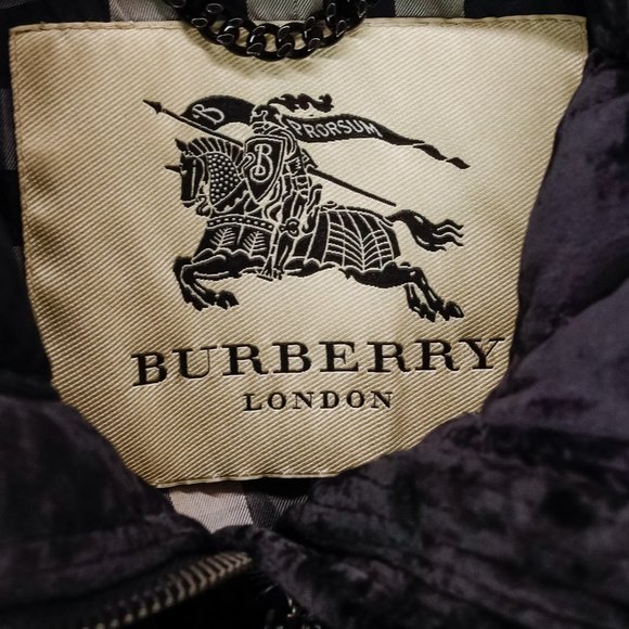 Burberry Black Silk Velvet Puffer Jacket - Picture 4 of 16